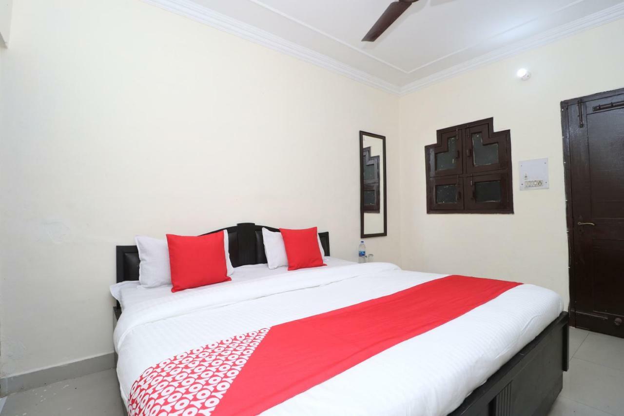 Oyo 37721 Hotel Kings Pathānkot Zewnętrze zdjęcie
