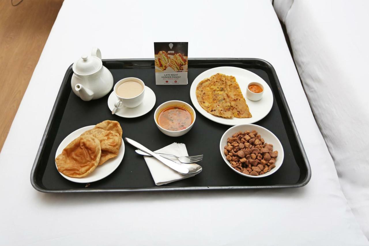 Oyo 37721 Hotel Kings Pathānkot Zewnętrze zdjęcie